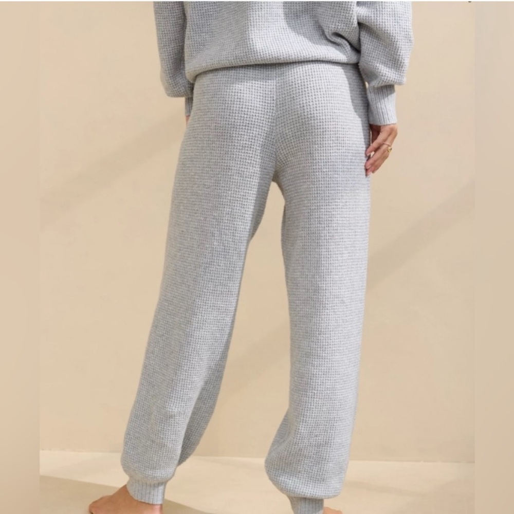 AERIE CozyUp Waffle Jogger - Medium Heather Gray - Picture 2 of 5
